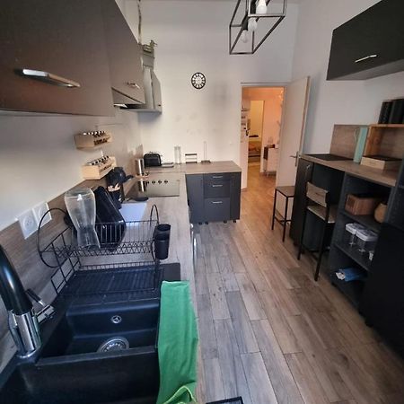 L'Antre Du Dragon Apartamento Marselha Exterior foto